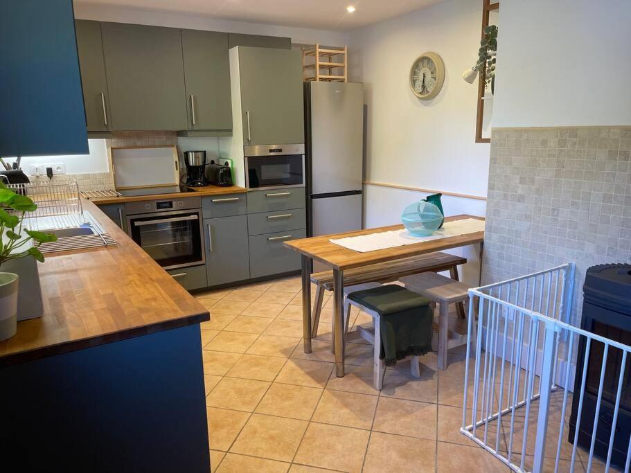 Allemond - Restful 2 Bed Apartment For Ski, Cycle & Family Eksteriør bilde
